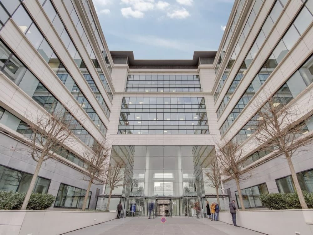 
                                                Location
                                                 À louer – Bureaux de 123 à 1 930 m² à Ivry-sur-Seine – Val-de-Marne (94)
