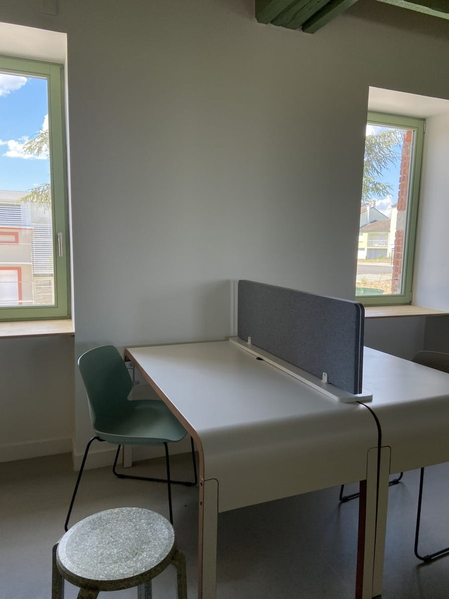 
                                                Location
                                                 À louer – Bureaux de 15 à 55 m² dans un espace de coworking à Sanvignes-les-Mines – Saône-et-Loire (