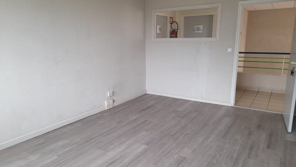 
                                                Location
                                                 À louer – Bureaux de 18 à 64 m² en pépinière et hôtel d'entreprises à proximité de Nantes – Pays de