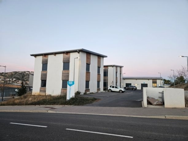 
                                                Location
                                                 À louer – Bureaux de 25 à 170 m² en Hôtel d'entreprises à Narbonne – Aude (11)
