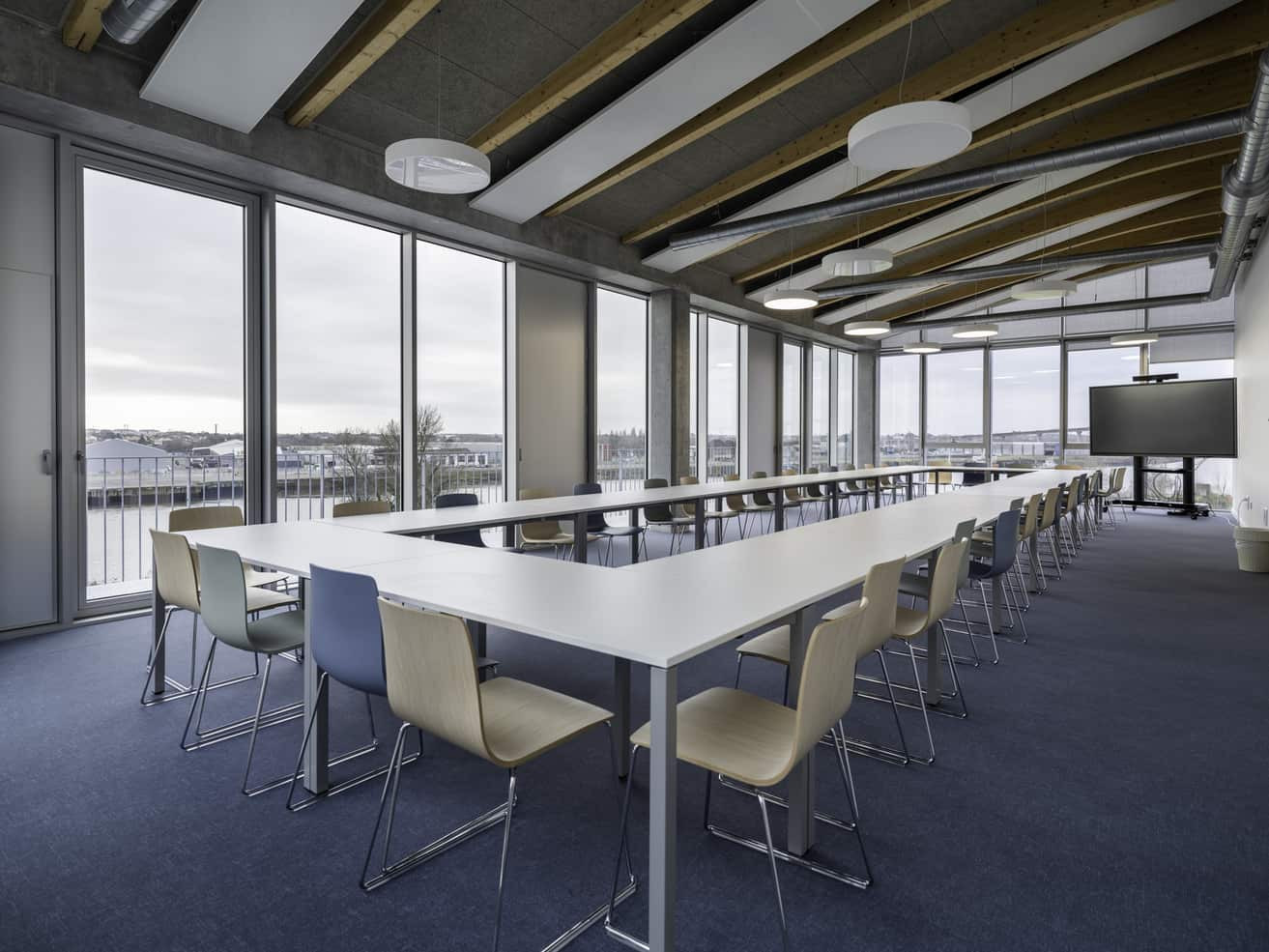 
                                                Location
                                                 À louer – Bureaux de 27 à 264 m² dédiés aux filières maritime et nautique, et au manufacturing à Nantes – Pays de la Loire