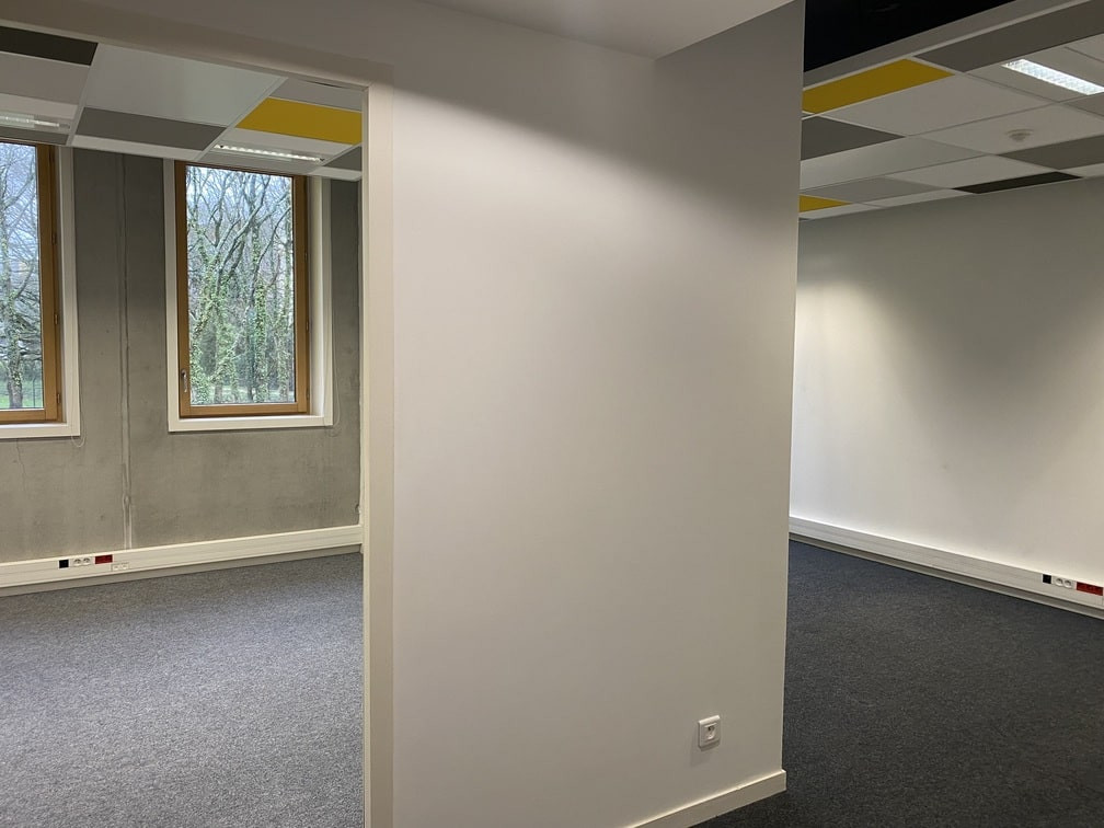 
                                                Location
                                                 À louer – Bureaux de 30 à 130 m² dédiés aux entreprises généralistes à Nantes – Pays de la Loire (44)