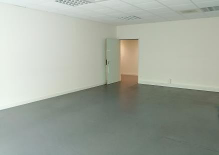 
                                                Location
                                                 À louer – Bureaux de 35, 42 et 73 m² dédiés aux entreprises du secteur des composites au Technocampu