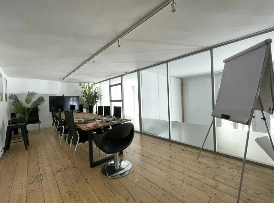 
                                                Location
                                                 À louer – Bureaux de 403 m² dans le centre-ville du Havre – Seine-Maritime (76)