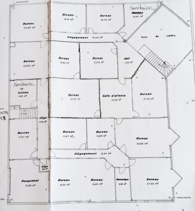 
                                                Location
                                                 À  louer – Bureaux de 450 m² divisibles à partir de 288 m² à Avignon – Vaucluse (84)