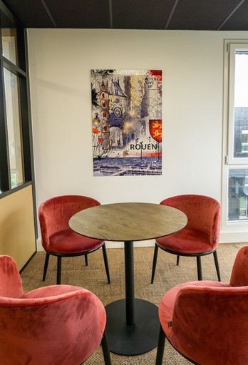 
                                                Location
                                                 À louer – Bureaux de 6 à 25 m² au sein de l'espace Orion We Hub Madrillet à proximité de Rouen – Sei