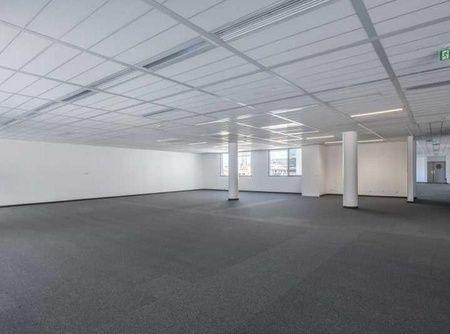 
                                                Location
                                                 À louer – Bureaux de 700 m² à Clichy – Hauts-de-Seine (92)