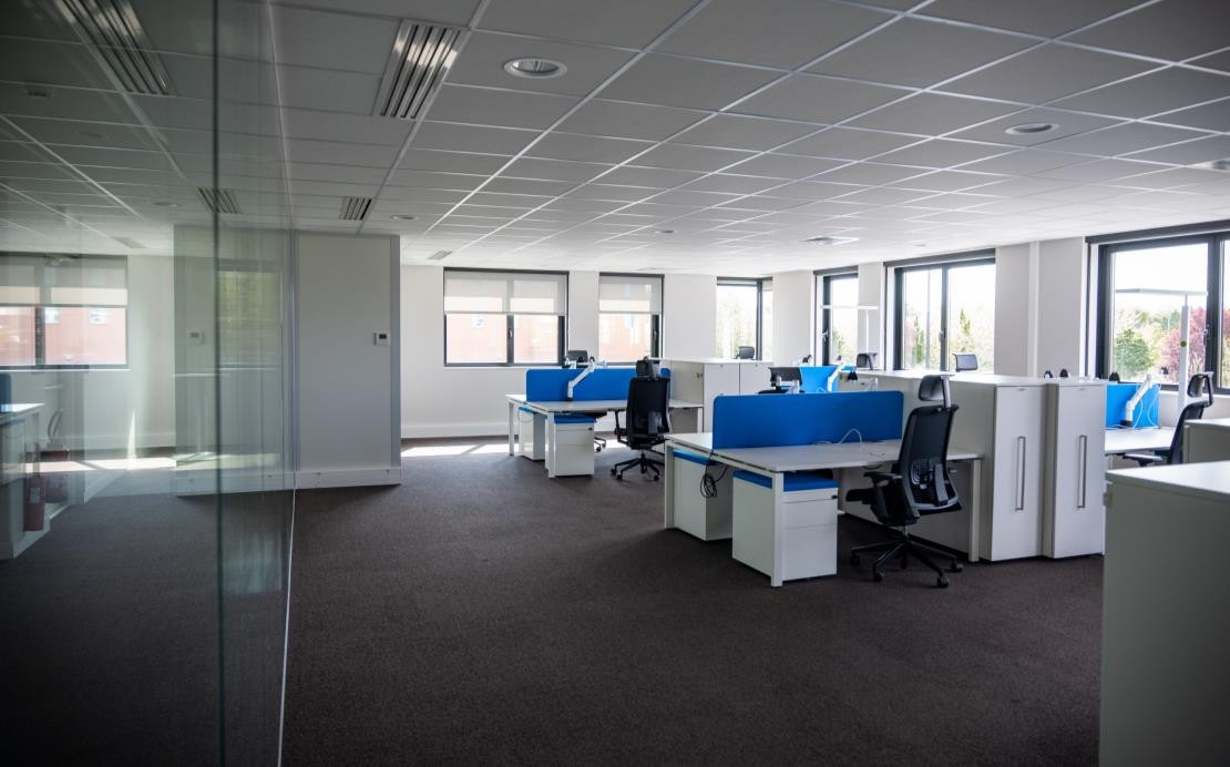 
                                                Location
                                                 À louer – Bureaux de 795 m² situés à proximité de Reims, à Bezannes – Marne (51)