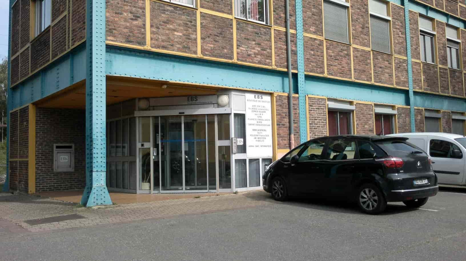 
                                                Location
                                                 À Louer – Bureaux en pépinière d'entreprises à Montceau-les-Mines – Saône-et-Loire (71)