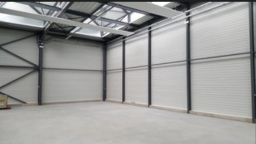 
                                                Location
                                                 À louer- Bureaux et ateliers de 850m² en hôtel d'entreprises à Vic-en-Bigorre, Hautes-Pyrénées (65)