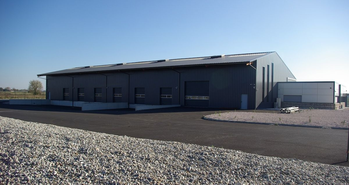 
                                                Location
                                                 À louer – Bureaux individuels ou partagés de 10 à 150 m² à Mazères – Ariège (09)