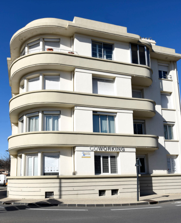 
                                                Location
                                                 À louer - bureaux non divisibles de 12 m² à Cavaillon à proximité d'Avignon (84)