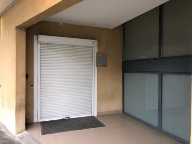 
                                                Location
                                                 À louer – bureaux non divisibles de 230 m² à Avignon