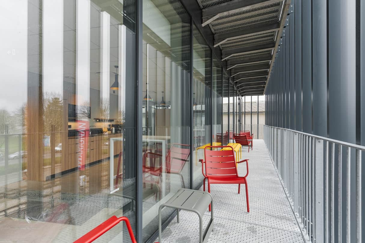 
                                                Location
                                                 À louer – Bureaux privatifs de 6 à 60 postes à Nantes – Pays de la Loire (44)