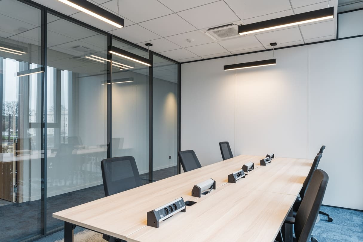 
                                                Location
                                                 À louer – Bureaux privatifs de 6 à 60 postes à Nantes – Pays de la Loire (44)