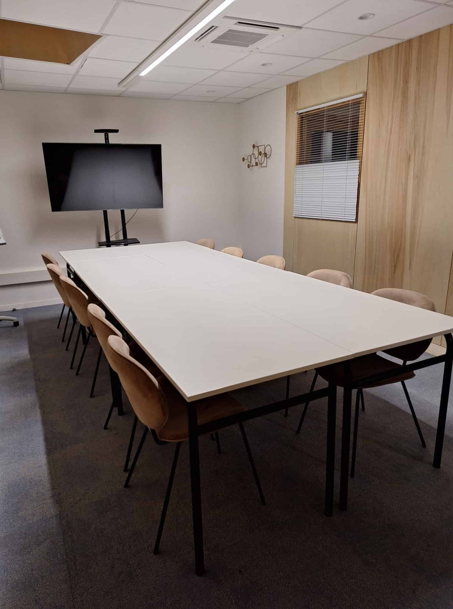 
                                                Location
                                                 À louer – Bureaux privatifs de 9 à 26 m² au sein d'un espace de coworking dédié à l'innovation numérique à Saint-Nazaire – Loire-Atlantique (44)