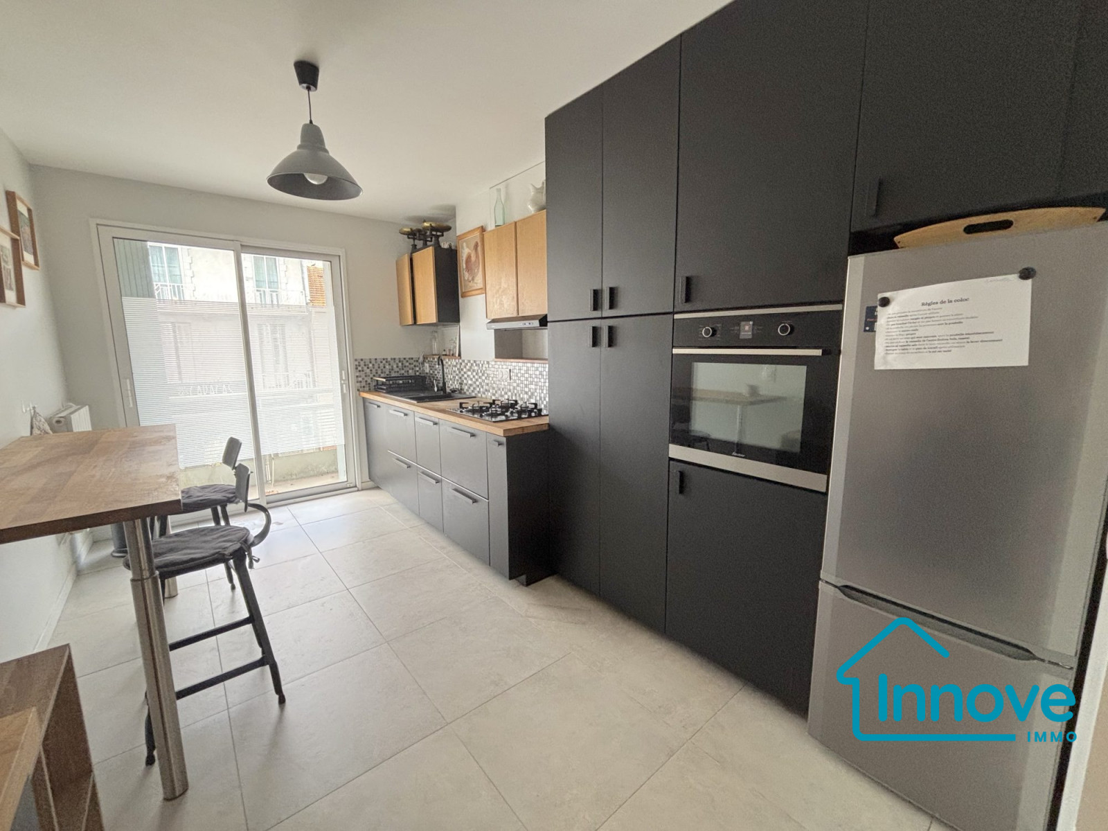 
                                                Location
                                                 A louer Charmant T3