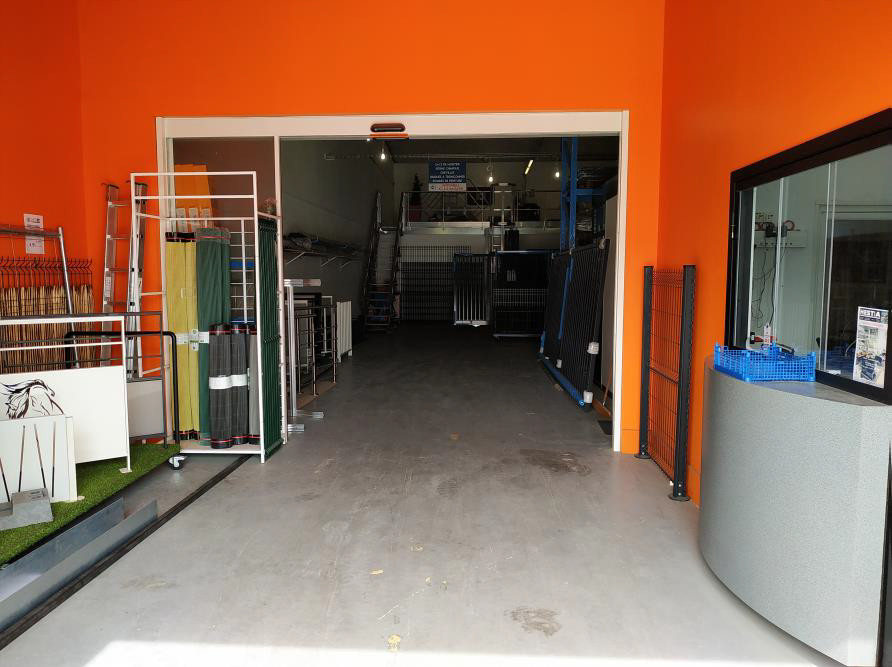 
                                                Location
                                                 À louer – entrepôt de 240 m² à Avignon