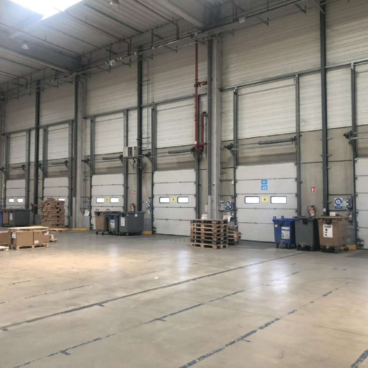 
                                                Location
                                                 À louer – Entrepôt de 30 180 m² proche d'Orléans à Meung-sur-Loire – Loiret (45)