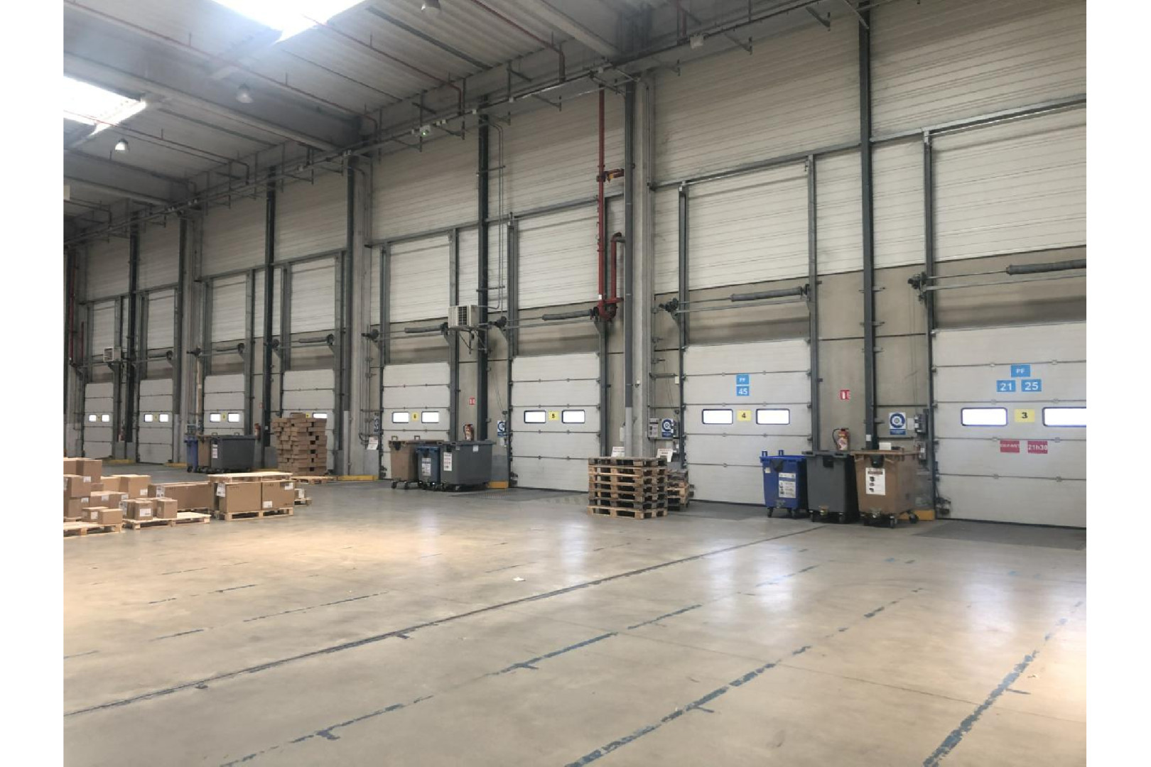 
                                                Location
                                                 À louer – Entrepôt de 30 180 m² proche d'Orléans à Meung-sur-Loire – Loiret (45)