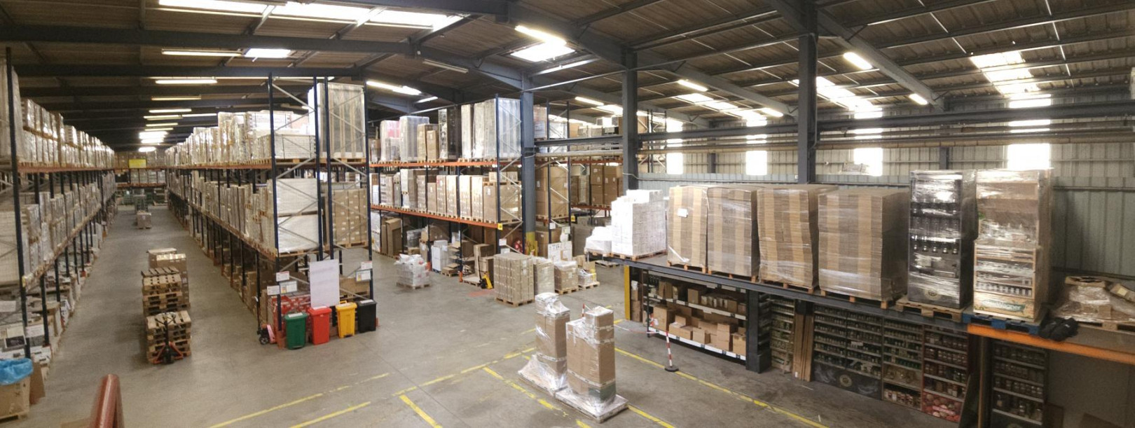 
                                                Location
                                                 À louer – Entrepôt de 4 100 m² à Monteux – Vaucluse (84)