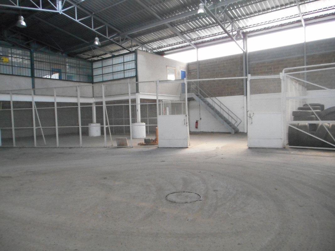 
                                                Location
                                                 À Louer – Entrepôt industriel de 1 810 m² dans la zone portuaire de Calais – Pas-de-Calais (62)