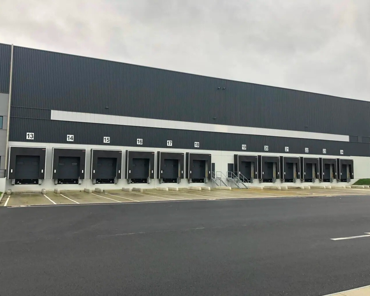 
                                                Location
                                                 À louer – Entrepôt logistique de 24 323 m² divisibles à Sandouville – Seine-Maritime (76)