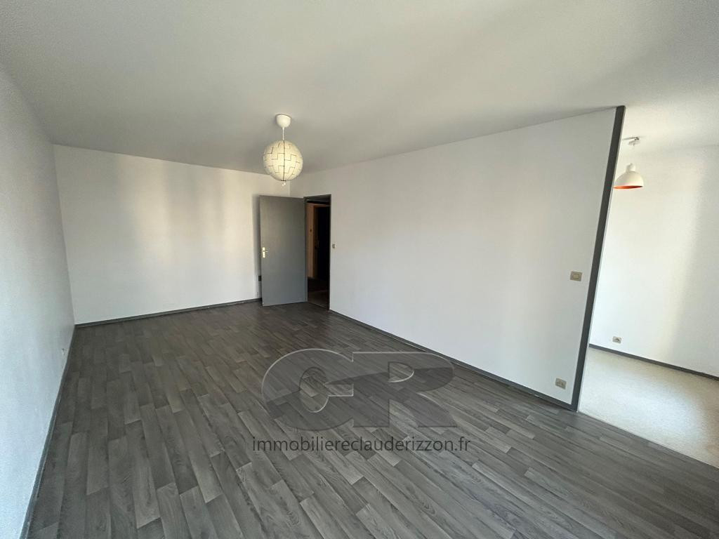 
                                                Location
                                                 A LOUER F1B BRABOIS