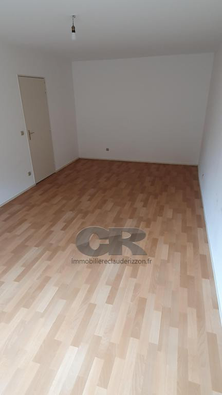 
                                                Location
                                                 a louer f1bis - secteur hopital central