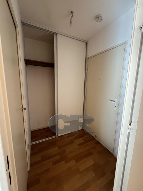 
                                                Location
                                                 A LOUER F1bis - SECTEUR HOPITAL CENTRAL