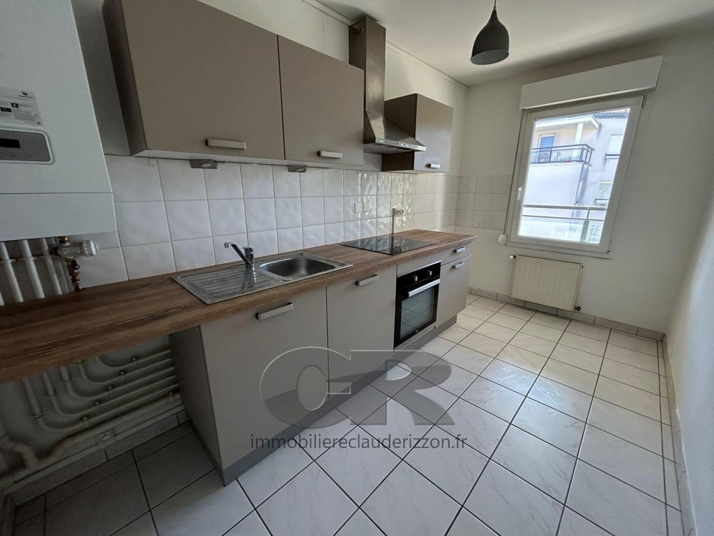 
                                                Location
                                                 A LOUER F3 SECTEUR PARC PAUL VERLAINE AVEC STATIONNEMENT PRIVATIF