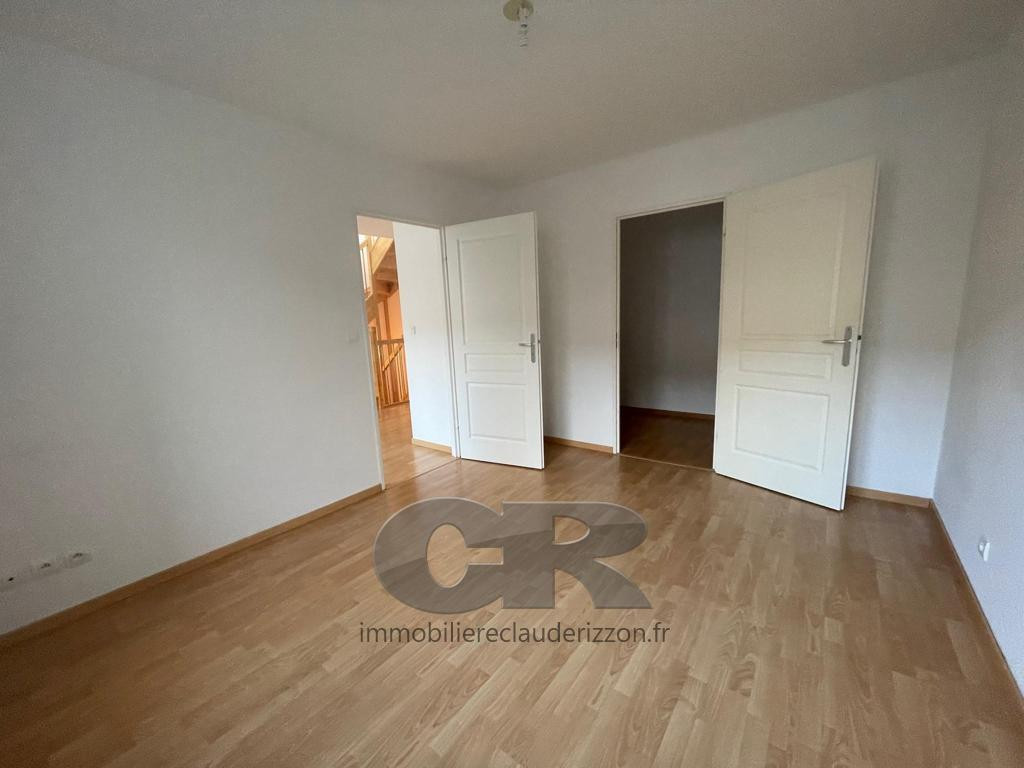 
                                                Location
                                                 a louer f4 secteur rives de meurthe