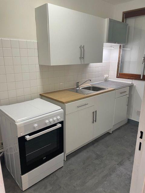 
                                                Location
                                                 A louer grand studio VERSAILLES