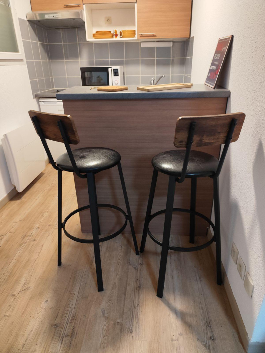 
                                                Location
                                                 à Louer Joli Appartement meublé!