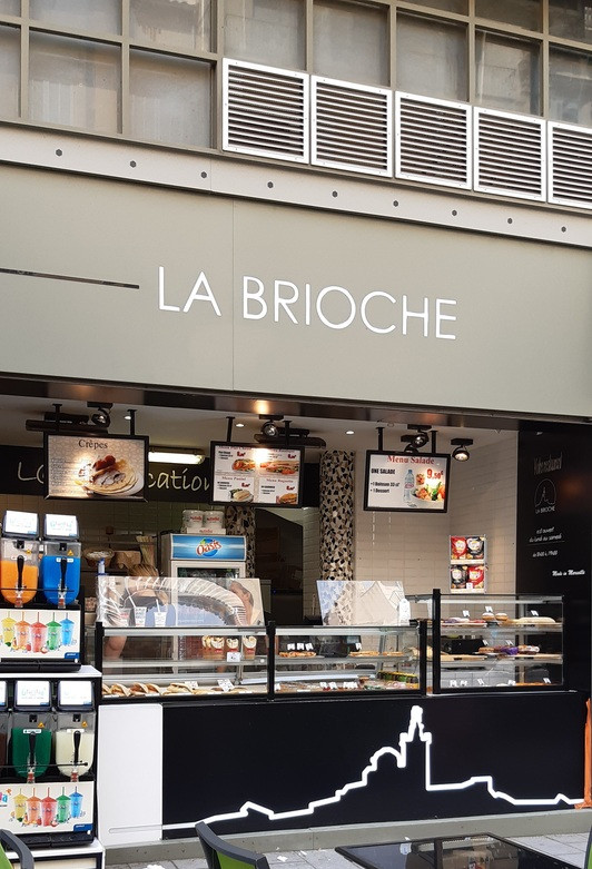 
                                                Location
                                                 À louer - Local commercial 175 m² à Marseille - Bouches-du-Rhône (13)