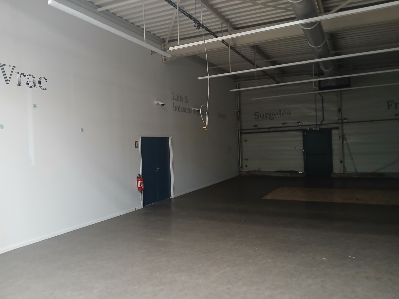 
                                                Location
                                                 À LOUER   LOCAL COMMERCIAL DE 670 m2   SAINT-AMAND VILLAGES 
