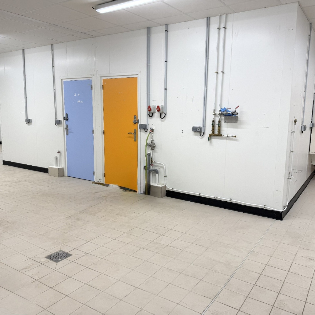 
                                                Location
                                                 À louer – Local d'activités agroalimentaire de 226 m² à Henrichemont – Cher (18)