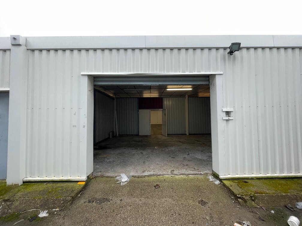 
                                                Location
                                                 À louer – Local d'Activités de 1 047 m² à proximité de la Zone d'Activités Marcel Doret de Calais – Pas-de-Calais (62)