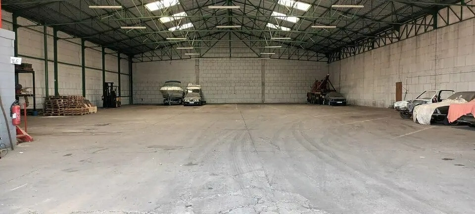 
                                                Location
                                                 À louer – Local d'activités de 1 214 m² à Sandouville – Seine-Maritime (76)