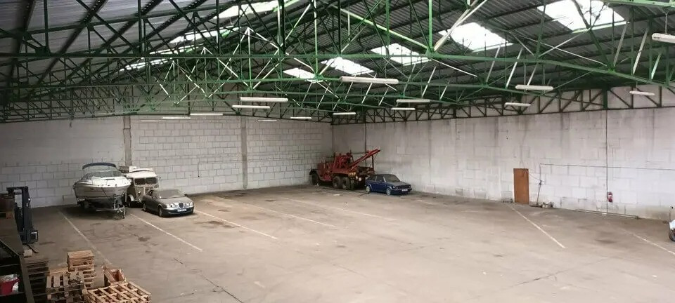 
                                                Location
                                                 À louer – Local d'activités de 1 214 m² à Sandouville – Seine-Maritime (76)