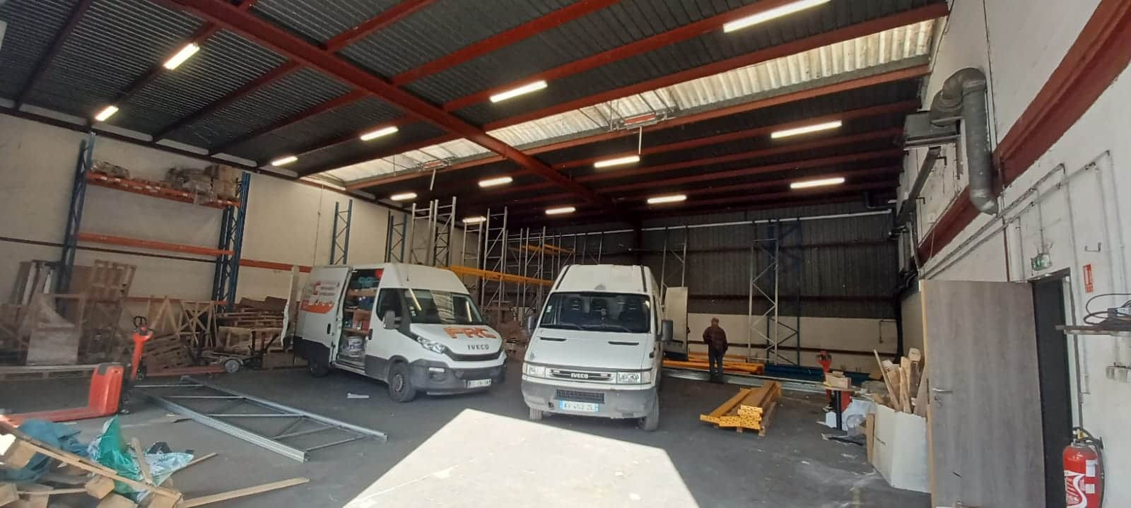 
                                                Location
                                                 À louer – Local d'activités de 1 500 m² à Villeneuve-la-Garenne – Hauts-de-Seine (92)