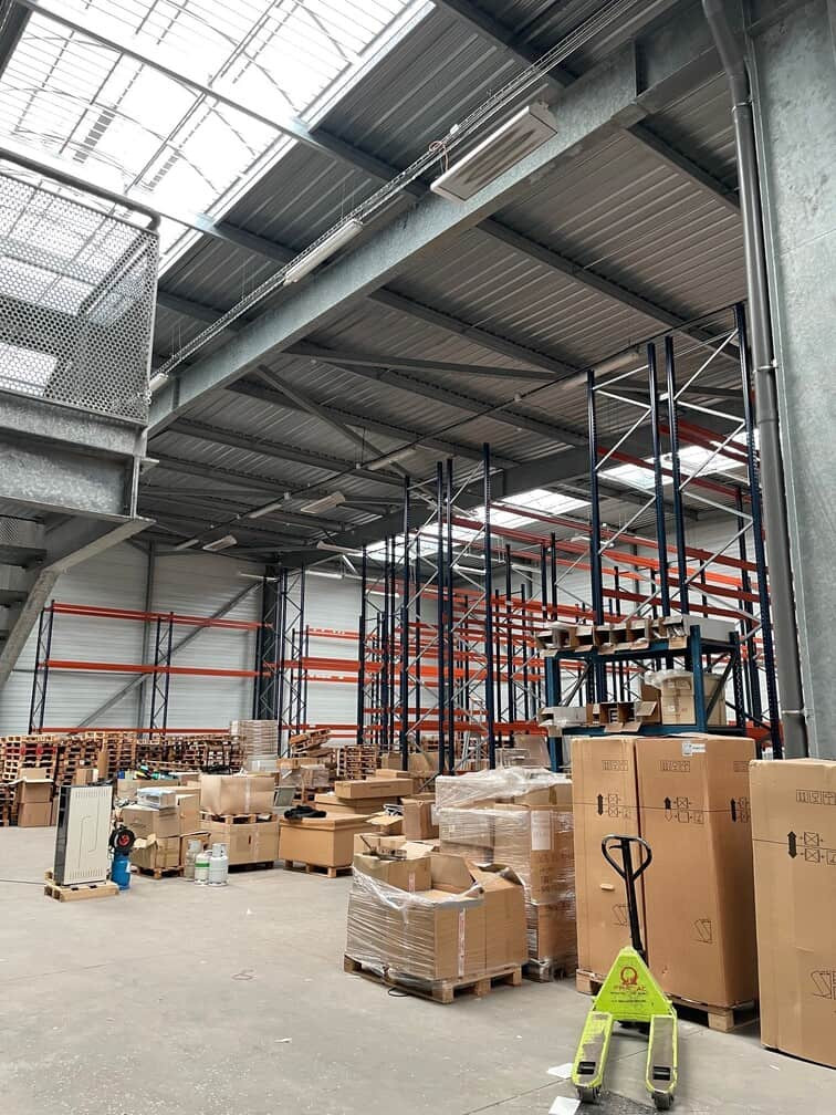 
                                                Location
                                                 À louer – Local d'activités de 1 928 m² dans la Zone Marcel Doret à Calais – Pas-de-Calais (62)