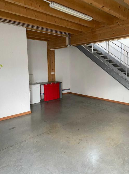 
                                                Location
                                                 À louer – Local d'activités de 215 m² dans le village des métiers d'Avignon – Vaucluse (84)