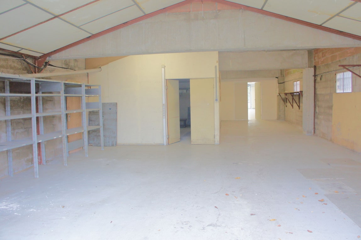 
                                                Location
                                                 À louer – Local d'activités de 300 m² à Pamiers – Ariège (09)
