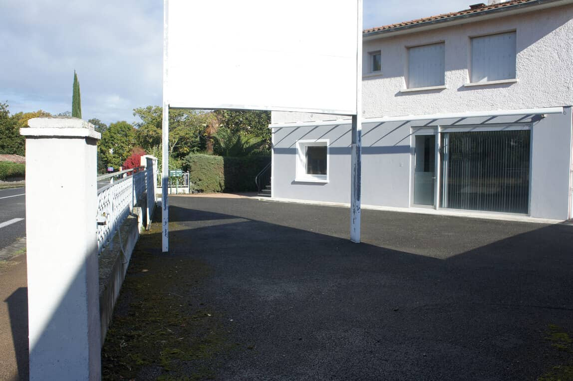 
                                                Location
                                                 À louer – Local d'activités de 300 m² à Pamiers – Ariège (09)