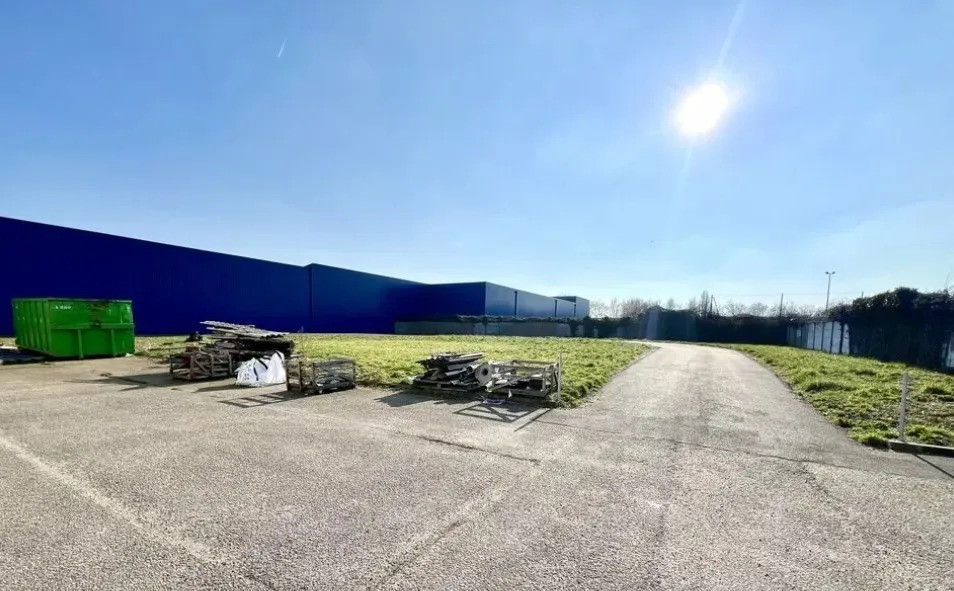 
                                                Location
                                                 À louer – Local d'activités de 325 m² au Havre – Seine-Maritime (76)
