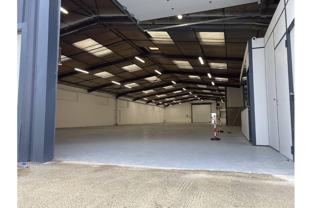 
                                                Location
                                                 À louer – Local d'activités de 432 m² à Gasville-Oisème – Eure-et-Loir (28)