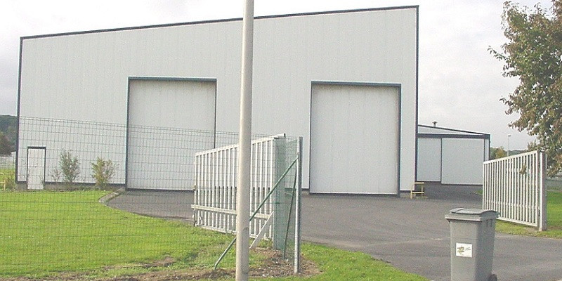 
                                                Location
                                                 À Louer – Local d'Activités ou de Stockage de 812 m² à Ruitz – Pas-de-Calais (62)