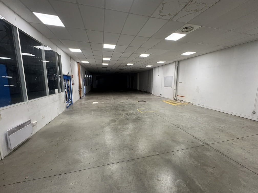 
                                                Location
                                                 À louer – Local industriel de 1 326 m² à Colombes - Hauts-de-Seine (92)