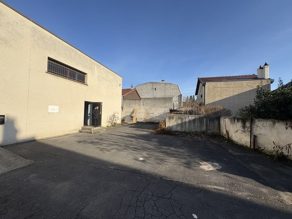 
                                                Location
                                                 À louer – Local industriel de 1 326 m² à Colombes - Hauts-de-Seine (92)